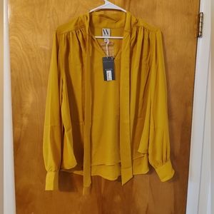 Worthington mustard blouse